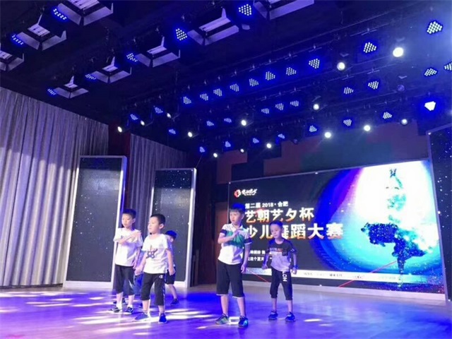艺朝艺夕街舞学员.jpeg