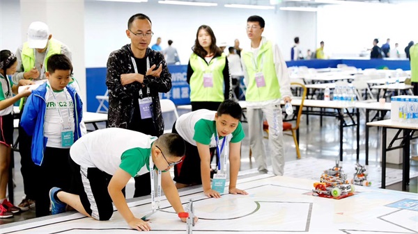 克乐思学员参加全国机器人大赛.jpeg